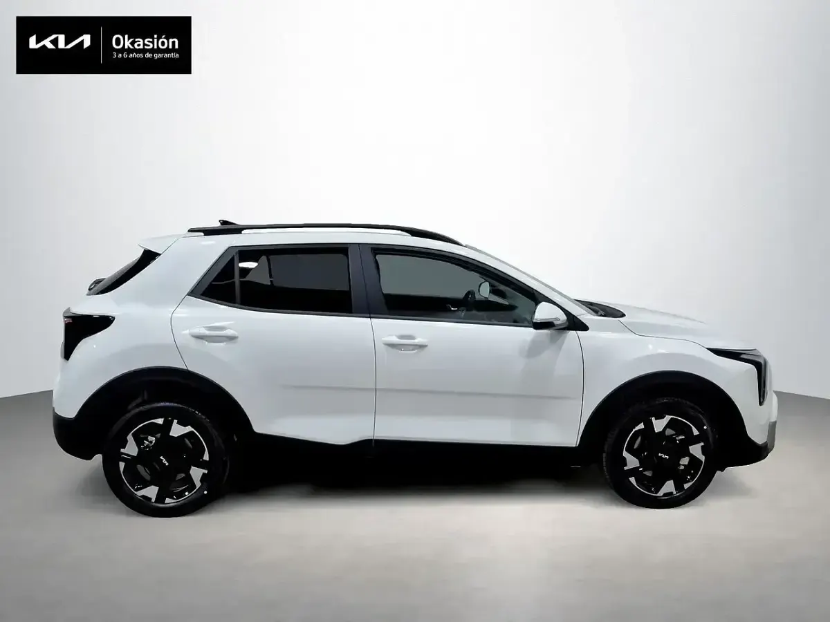 Nuevo Kia Stonic 115 CV (84 kW) 2026 Blanco SUV