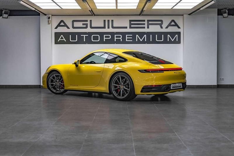 Usado Porsche 911 Carrera S 450 CV (330 kW) 2019 Amarillo Coupe