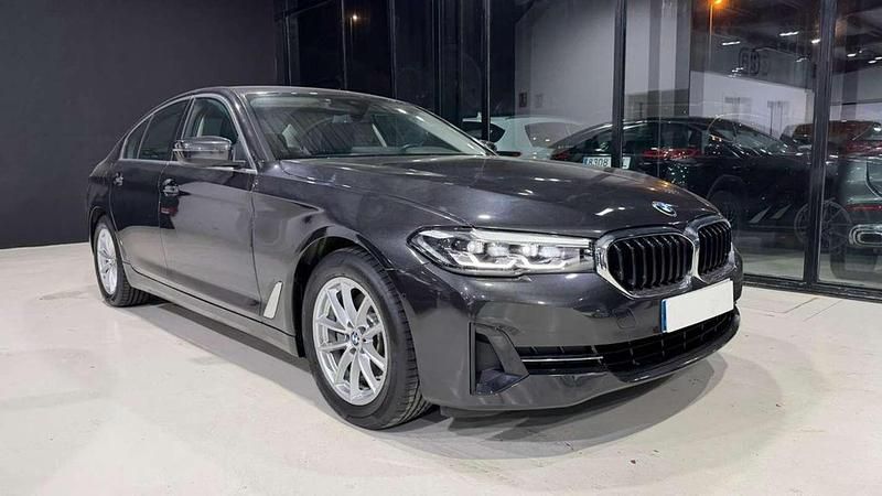Usado BMW 520 189 CV (139 kW) 2022 Gris Berlina