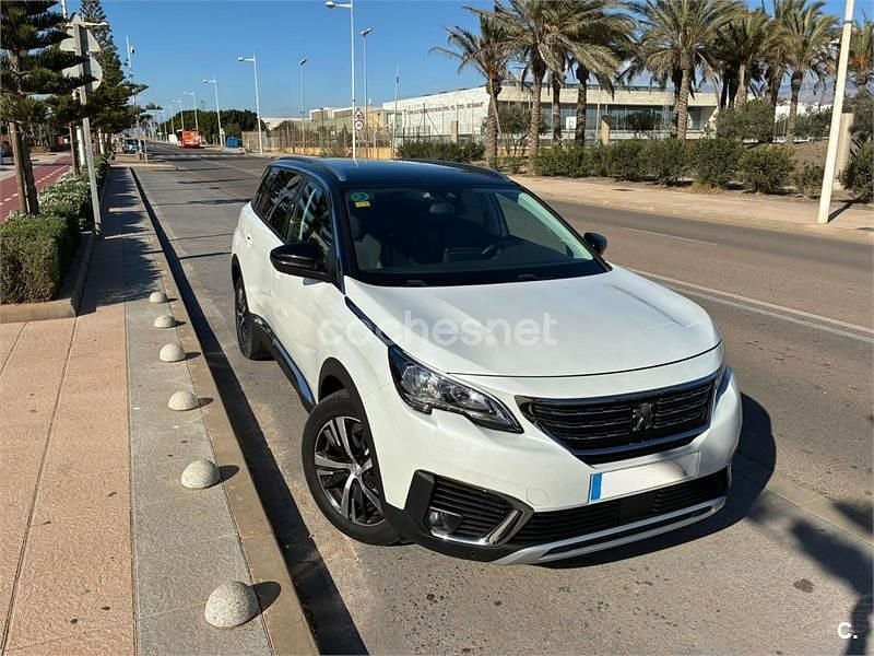 Blanco Usado 2018 Peugeot 5008 Allure SUV | 12.500 € (Precio justo) - Imagen 1/4