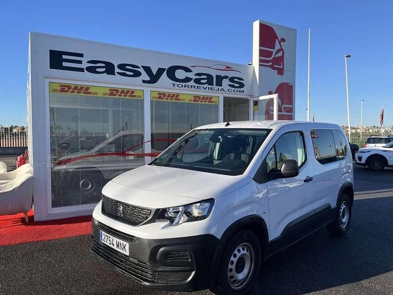 Blanco Usado 2024 Peugeot Rifter Allure Monovolumen | 19.995 € (Precio justo) - Imagen 1/4