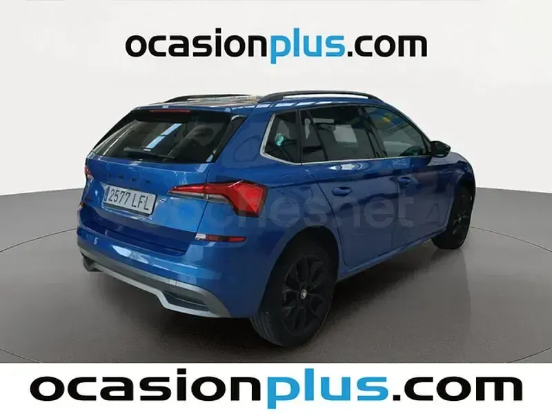 Usado Skoda Kamiq Sport 115 CV (84 kW) 2020 Azul SUV
