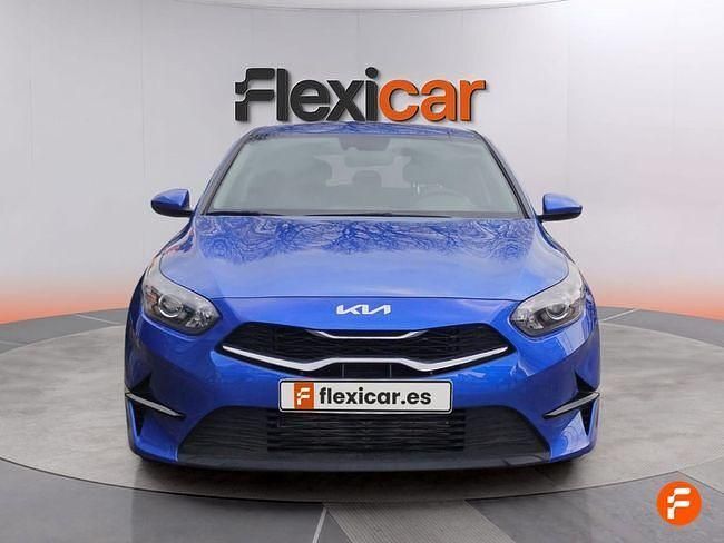 Usado Kia Ceed 100 CV (73 kW) 2022 Azul Utilitario