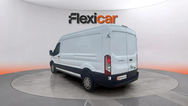 Usado Ford Transit 131 CV (96 kW) 2023 Blanco Berlina