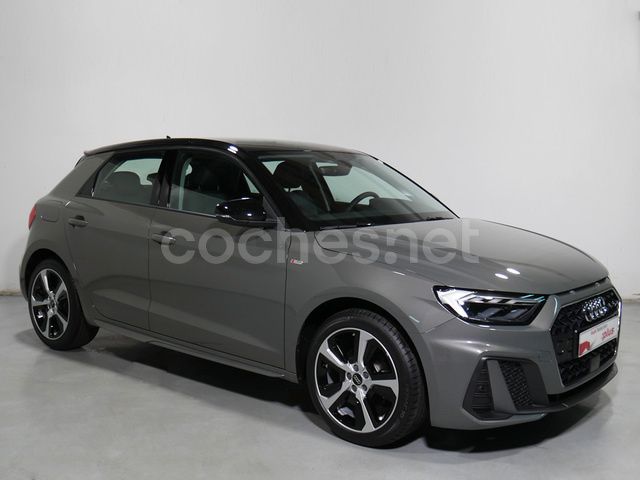 Gris / plata Nuevo 2025 Audi A1 Sportback Utilitario | 29.000 € (Precio justo) - Imagen 1/4