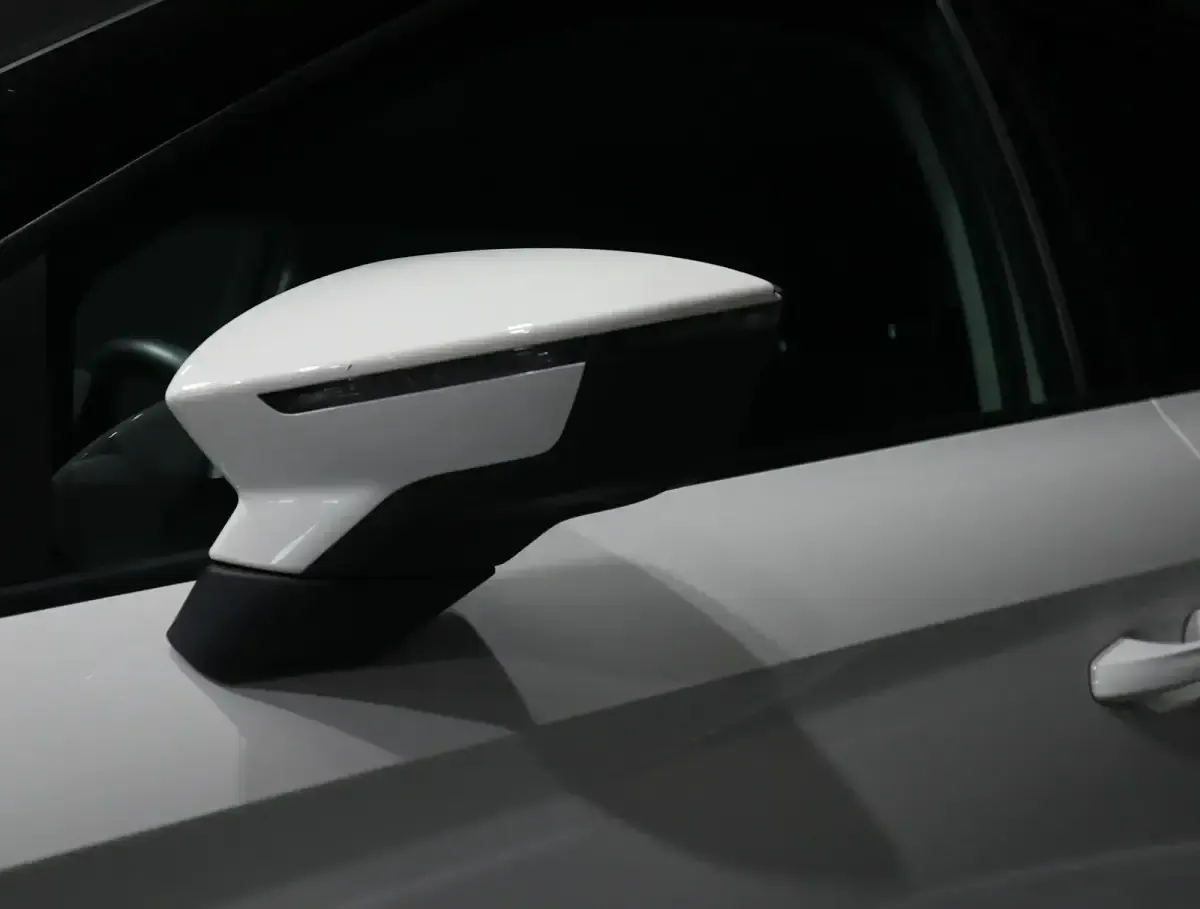 Usado Seat Arona Style 110 CV (80 kW) 2021 Blanco SUV
