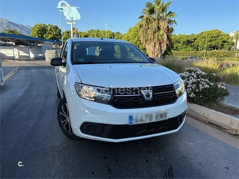 Usado Dacia Sandero Ambiance 73 CV (53 kW) 2018 Blanco Berlina
