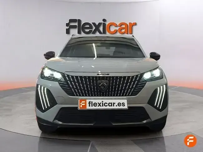 Usado Peugeot 2008 Allure 130 CV (95 kW) 2024 Blanco SUV