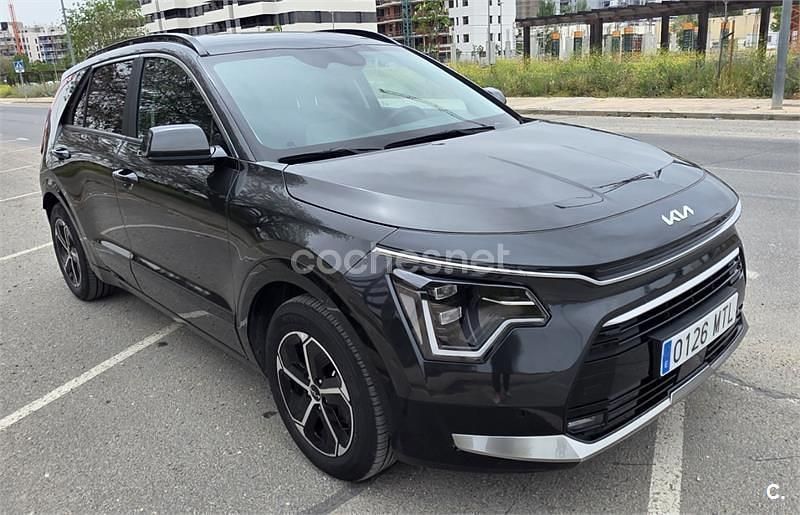 Usado Kia Niro 129 CV (94 kW) 2024 Negro SUV