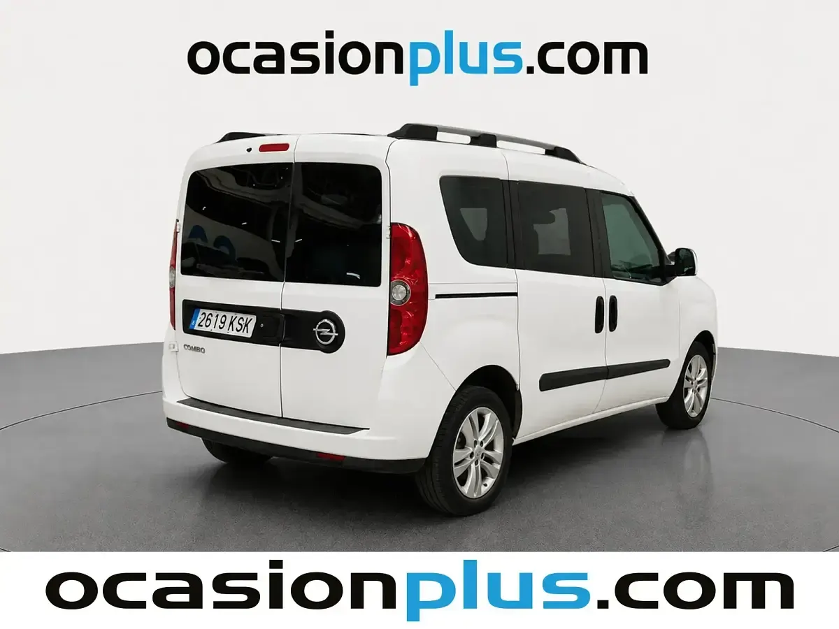 Usado Opel Combo Expression 95 CV (69 kW) 2018 Blanco Monovolumen