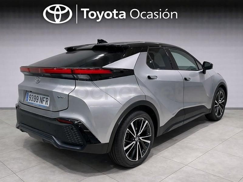 Nuevo Toyota C-HR 140 CV (102 kW) 2025 Gris / plata SUV