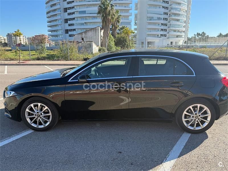 Usado Mercedes A200 156 CV (114 kW) 2018 Negro Berlina