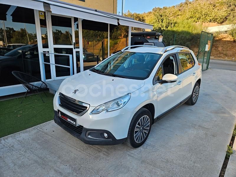 Usado Peugeot 2008 Access 120 CV (88 kW) 2015 Blanco SUV