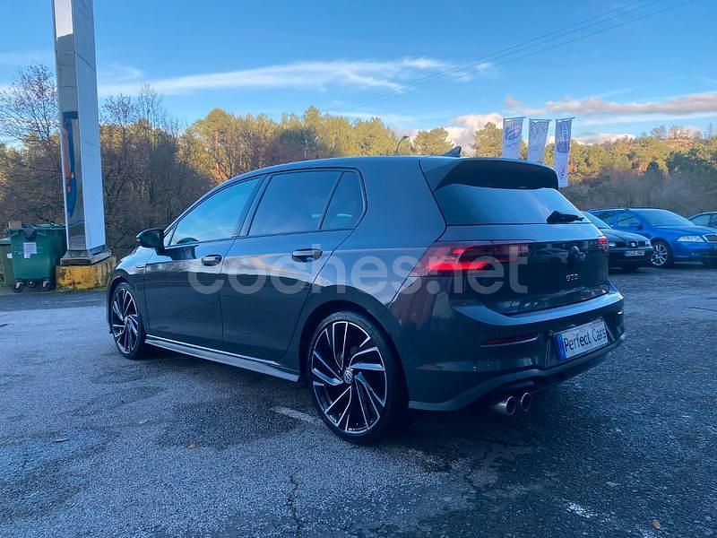 Usado VW Golf VII GTD 184 CV (135 kW) 2019 Gris / plata Berlina