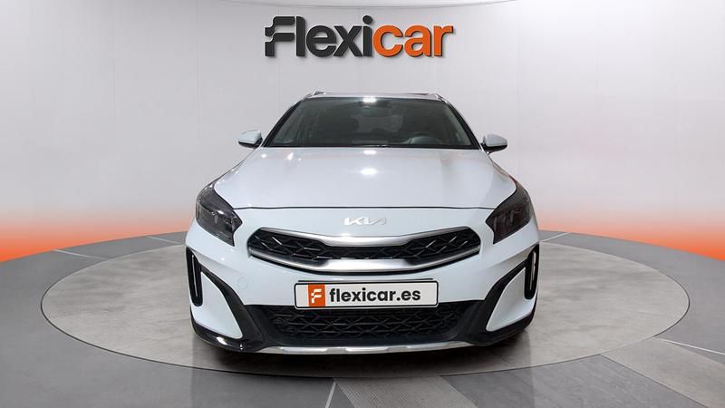 Usado Kia XCeed 120 CV (88 kW) 2023 Blanco SUV