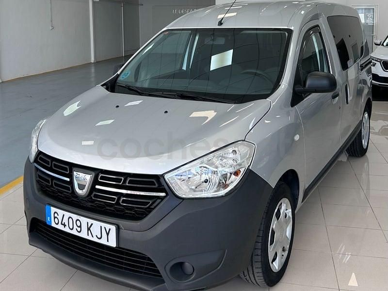 Usado Dacia Dokker 102 CV (75 kW) 2018 Gris / plata Monovolumen