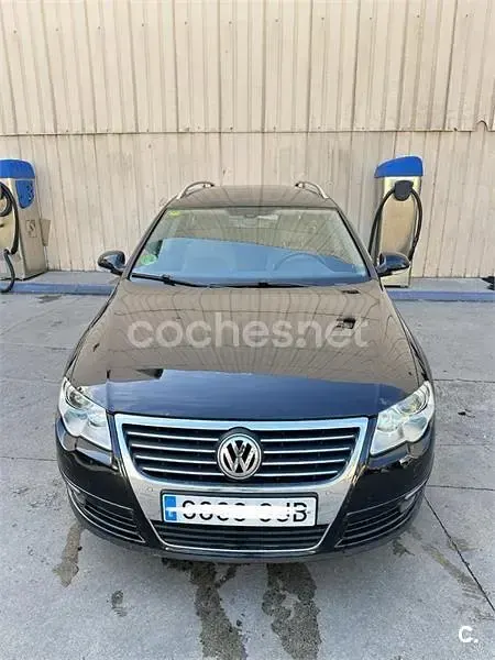 Begagnad VW Passat Highline 160 HK (117 kW) 2008 Svart Kombi