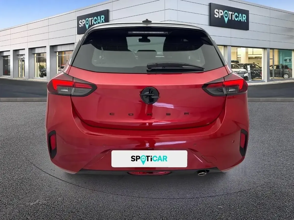 Usado Opel Corsa 100 CV (73 kW) 2025 Rojo Utilitario