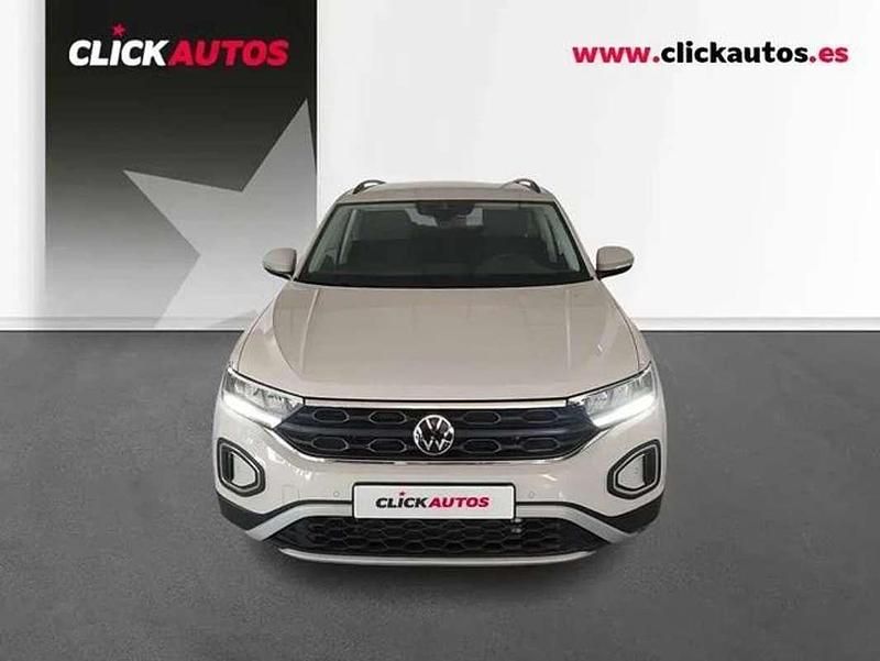 Usado VW T-Roc 116 CV (85 kW) 2025 Gris SUV