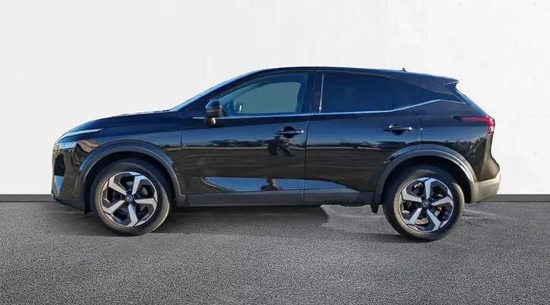 Usado Nissan Qashqai N-Connecta 140 CV (102 kW) 2022 Midnight black (metalizado) SUV