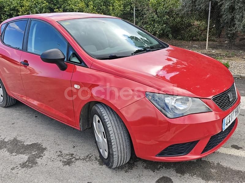 Usado Seat Ibiza Copa 75 CV (55 kW) 2012 Rojo Berlina
