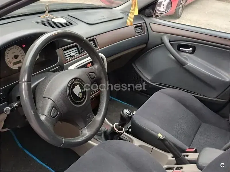 Usado Rover 45 109 CV (80 kW) 2005 Azul Berlina