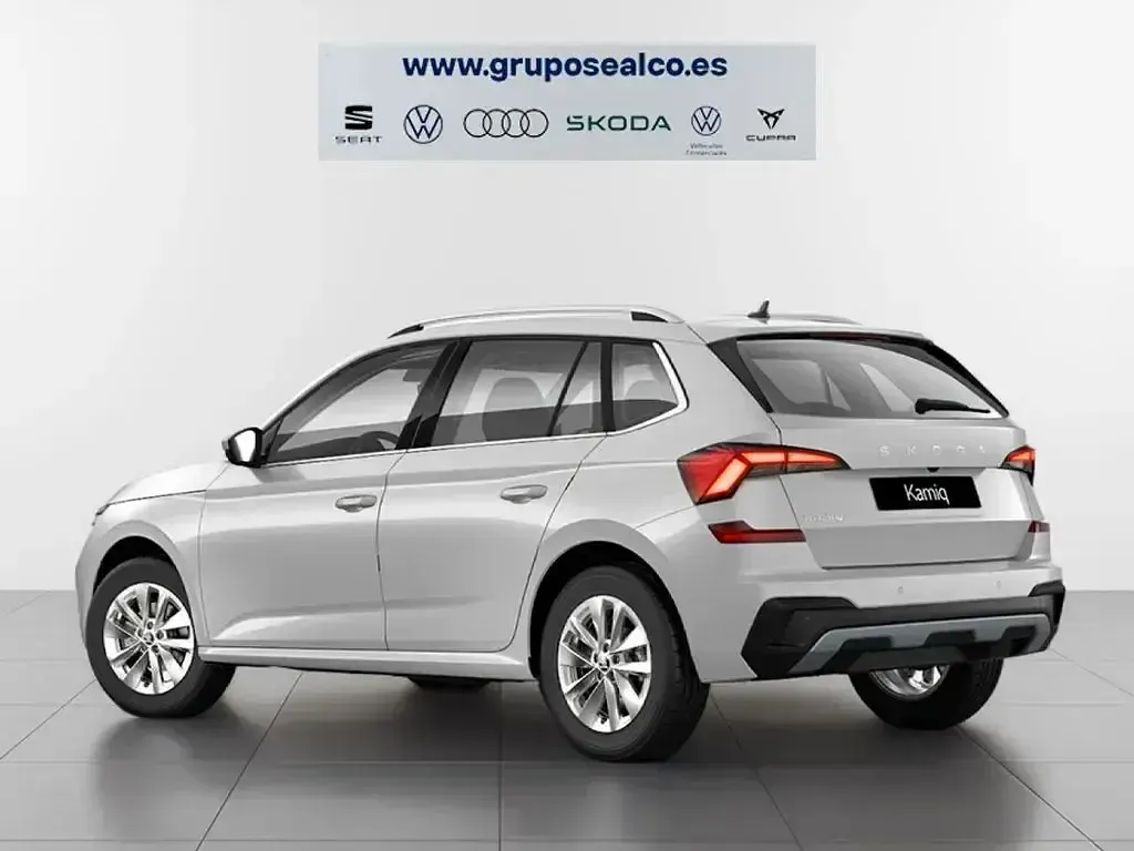 Nuevo Skoda Kamiq 115 CV (84 kW) 2026 Blanco SUV