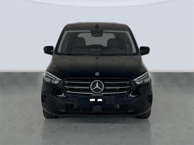 Nuevo Mercedes T180 116 CV (85 kW) 2025 Negro Monovolumen