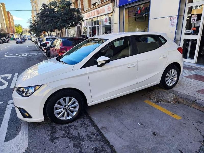 Blanco Usado 2021 Seat Ibiza Style Utilitario | 12.500 € (Buen precio) - Imagen 1/4