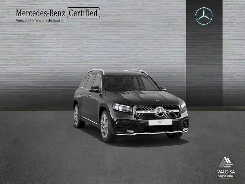 Usado Mercedes GLB200 150 CV (110 kW) 2024 Negro SUV