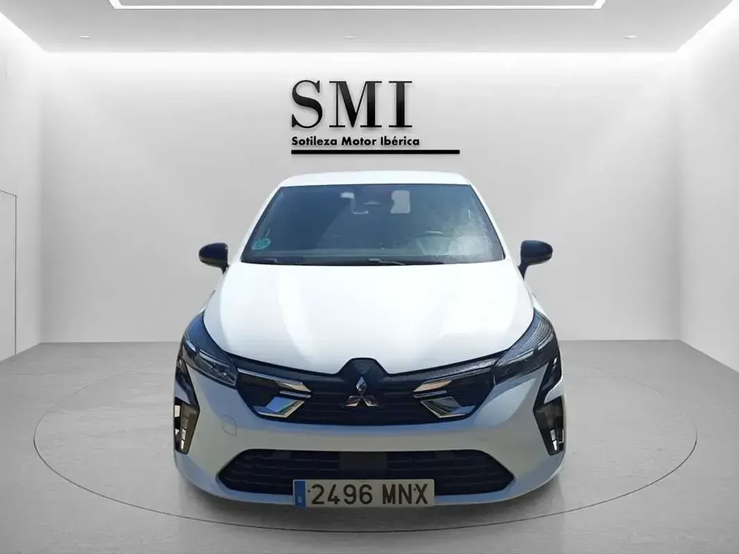 Usado Mitsubishi Colt 91 CV (66 kW) 2024 Blanco Utilitario