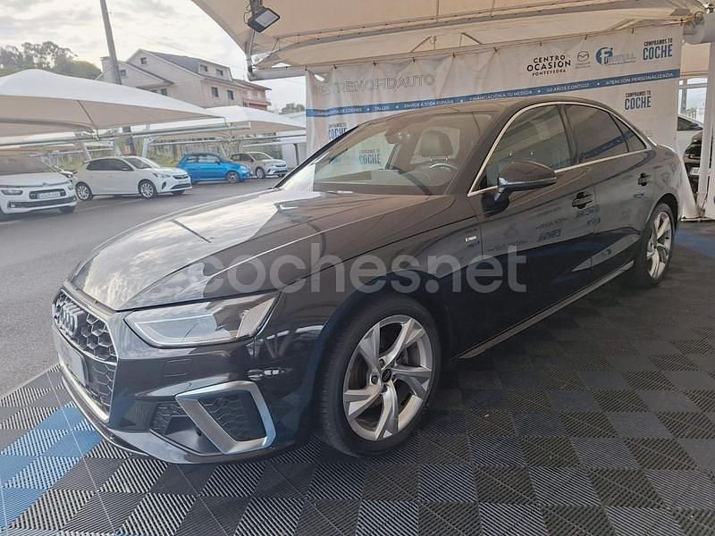 Usado Audi A4 S-Line 163 CV (119 kW) 2023 Negro Berlina