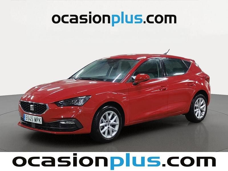 Usado Seat Leon Style 110 CV (80 kW) 2024 Rojo Utilitario
