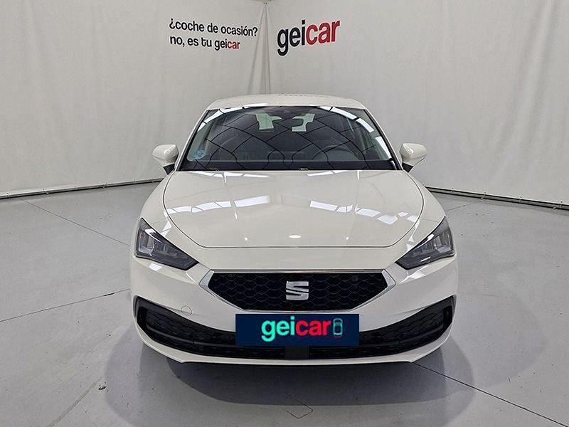 Usado Seat Leon Style 116 CV (85 kW) 2024 Blanco Berlina
