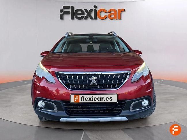 Usado Peugeot 2008 Allure 110 CV (80 kW) 2017 Rojo SUV