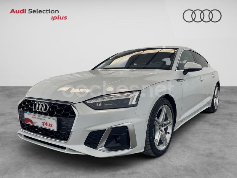 Blanco Usado 2023 Audi A5 Sportback S-Line Berlina | 42.900 € (Un poco caro) - Imagen 1/4