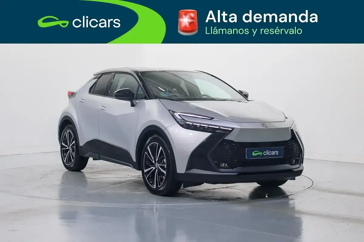 Usado Toyota C-HR 98 CV (72 kW) 2025 Gris SUV