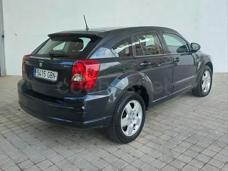 Usado Dodge Caliber SXT 156 CV (114 kW) 2008 Gris / plata Utilitario