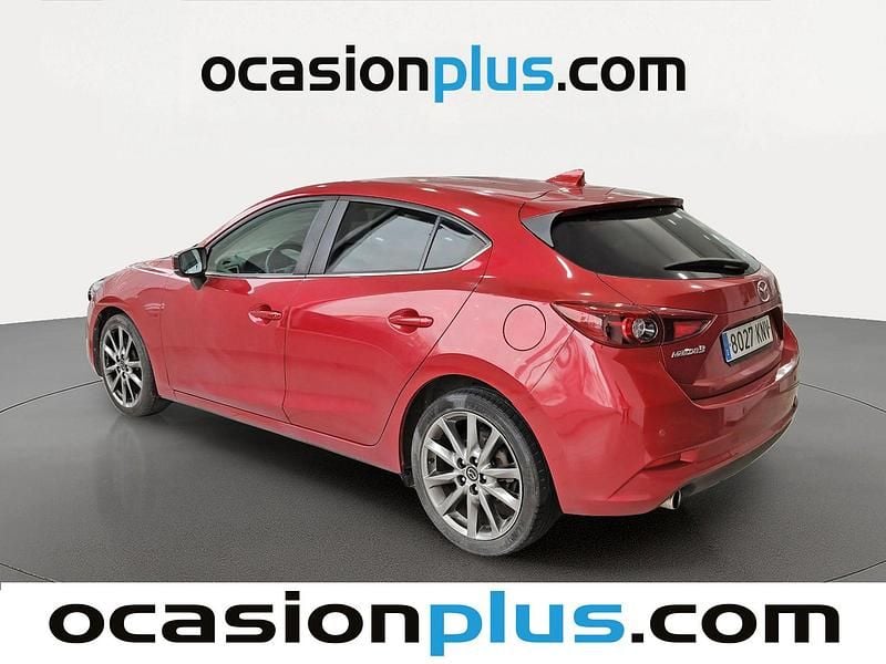 Begagnad Mazda 3 Edition 150 HK (110 kW) 2018 Röd Halvkombi