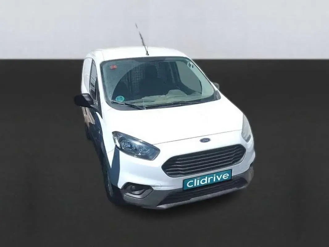 Usado Ford Transit Trend 101 CV (74 kW) 2021 Blanco Van