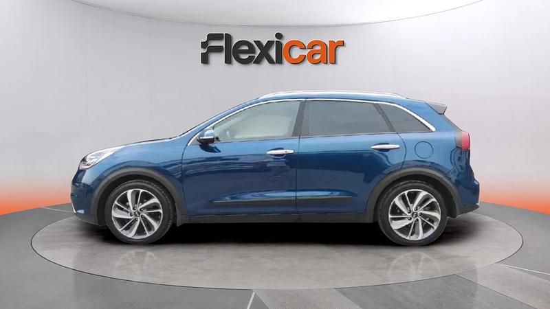 Usado Kia Niro 141 HP (103 kW) 2018 Azul SUV
