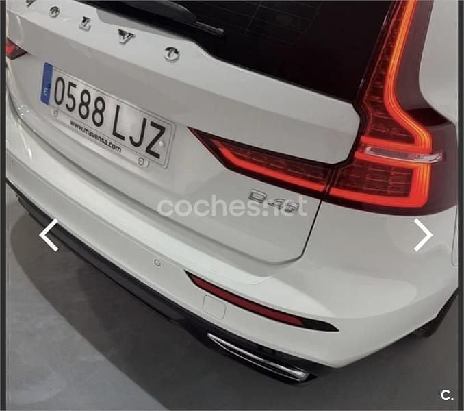 Usado Volvo V60 R-Design 190 CV (139 kW) 2020 Blanco Familiar