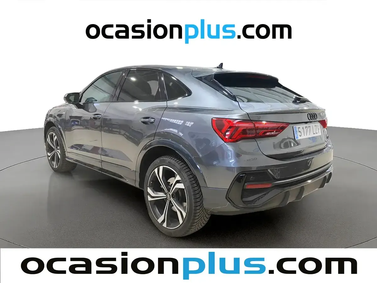 Usado Audi Q3 S-Line 200 CV (147 kW) 2022 Gris SUV
