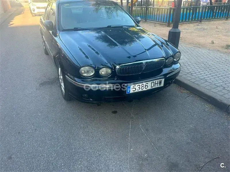 Usado Jaguar X-type Classic 130 CV (95 kW) 2005 Negro Berlina
