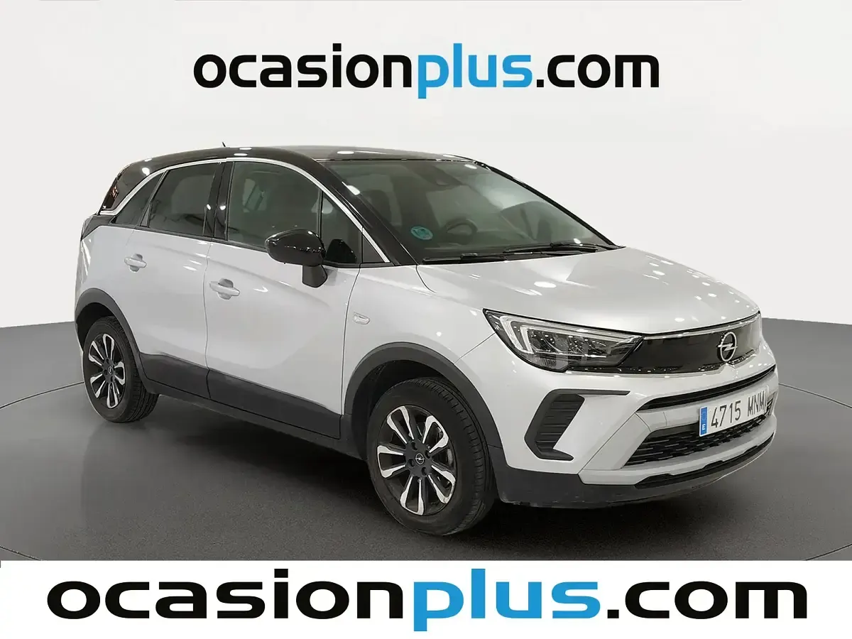 Usado Opel Crossland Elegance 130 CV (95 kW) 2024 Gris SUV