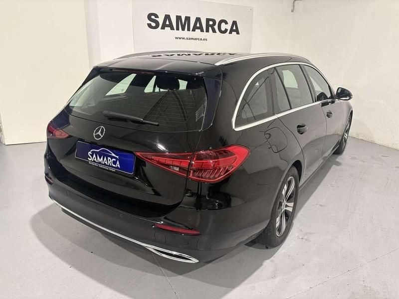 Usado Mercedes C200 163 CV (119 kW) 2022 Negro Familiar