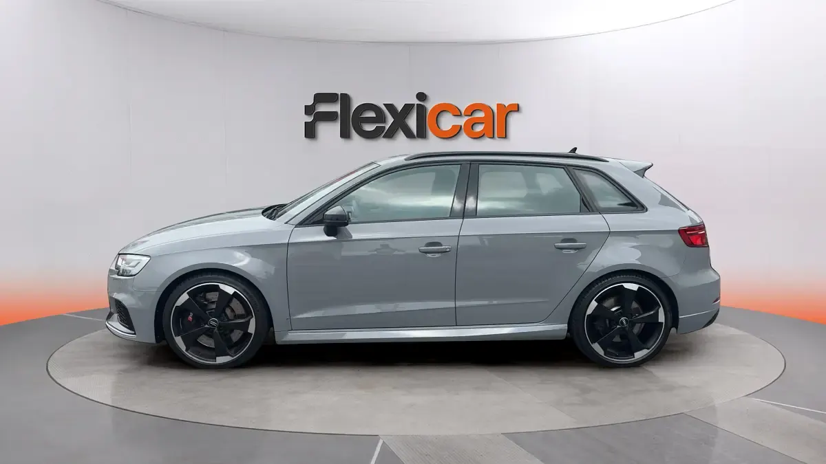 Usado Audi RS3 Premium 400 CV (294 kW) 2019 Gris Berlina