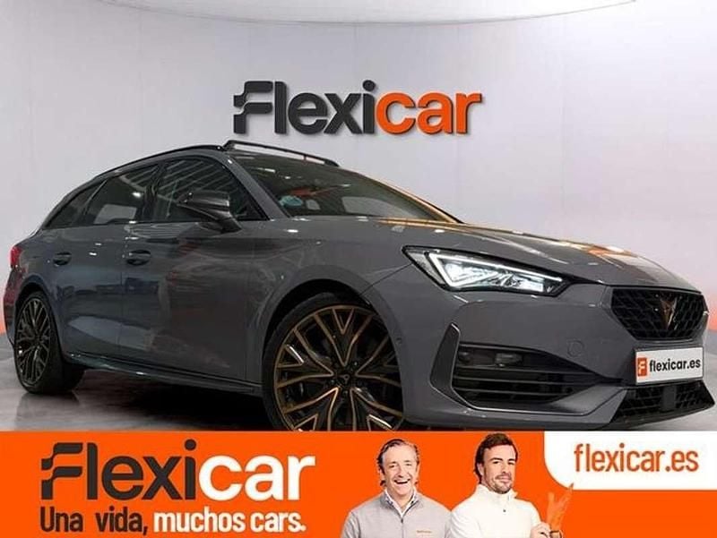 Usado Cupra Leon VZ 300 CV (220 kW) 2022 Gris Utilitario