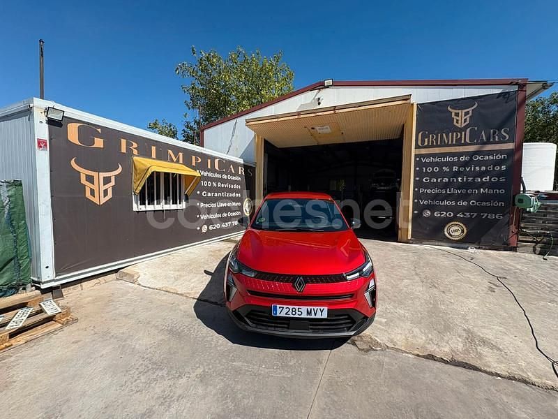 Usado Renault Captur Evolution 90 CV (66 kW) 2024 Granate SUV