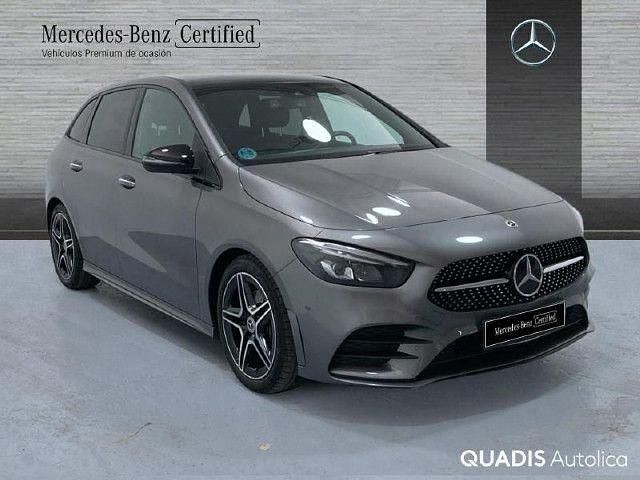 Usado Mercedes B200 150 CV (110 kW) 2022 Gris montaña Monovolumen